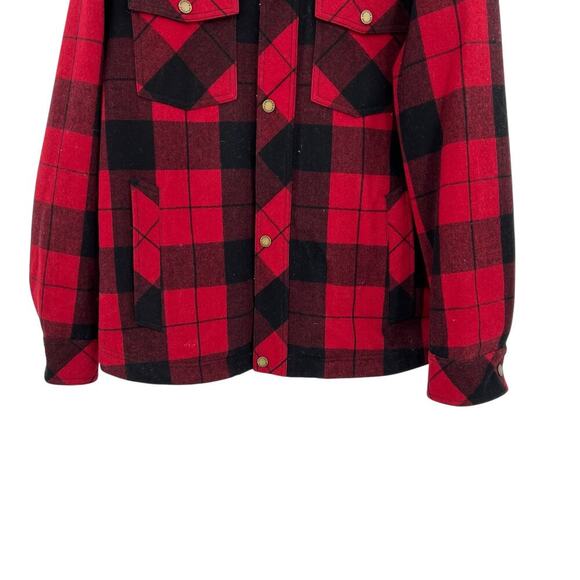 Pendleton Mount Hood Flannel Jacket Buffalo Plaid Wool Quilted Red Black XL - Picture 5 of 10